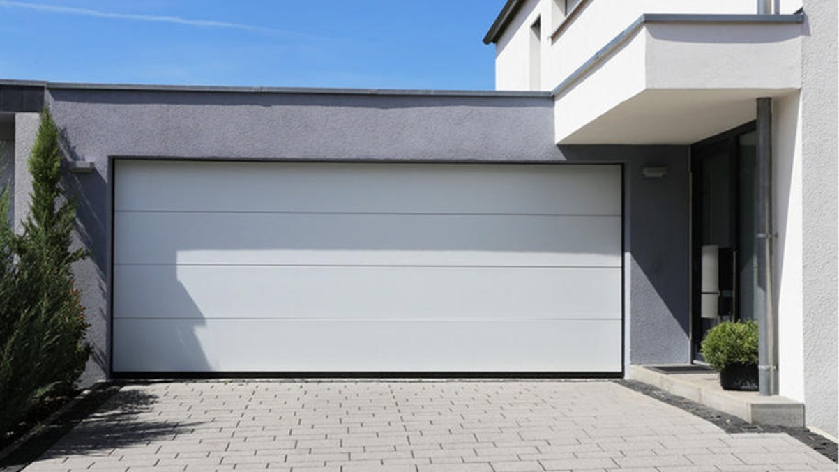 Garage Doors Suppliers in Dubai